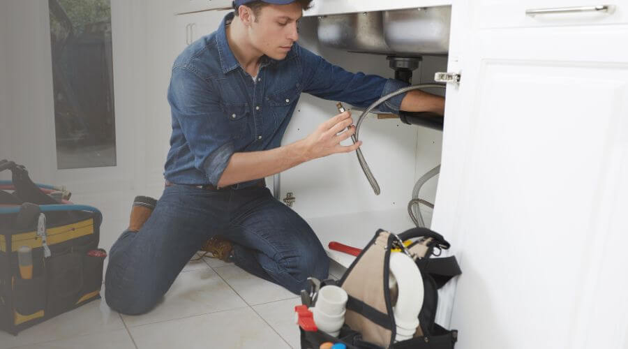 Professional emergency plumbing in Lenzburg, IL